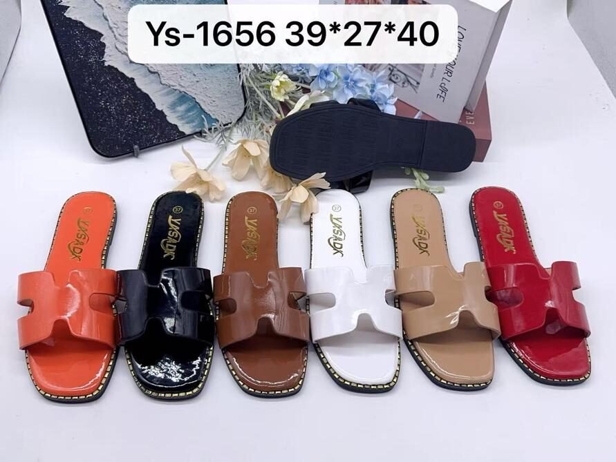 Classic Women's Flat Sandals